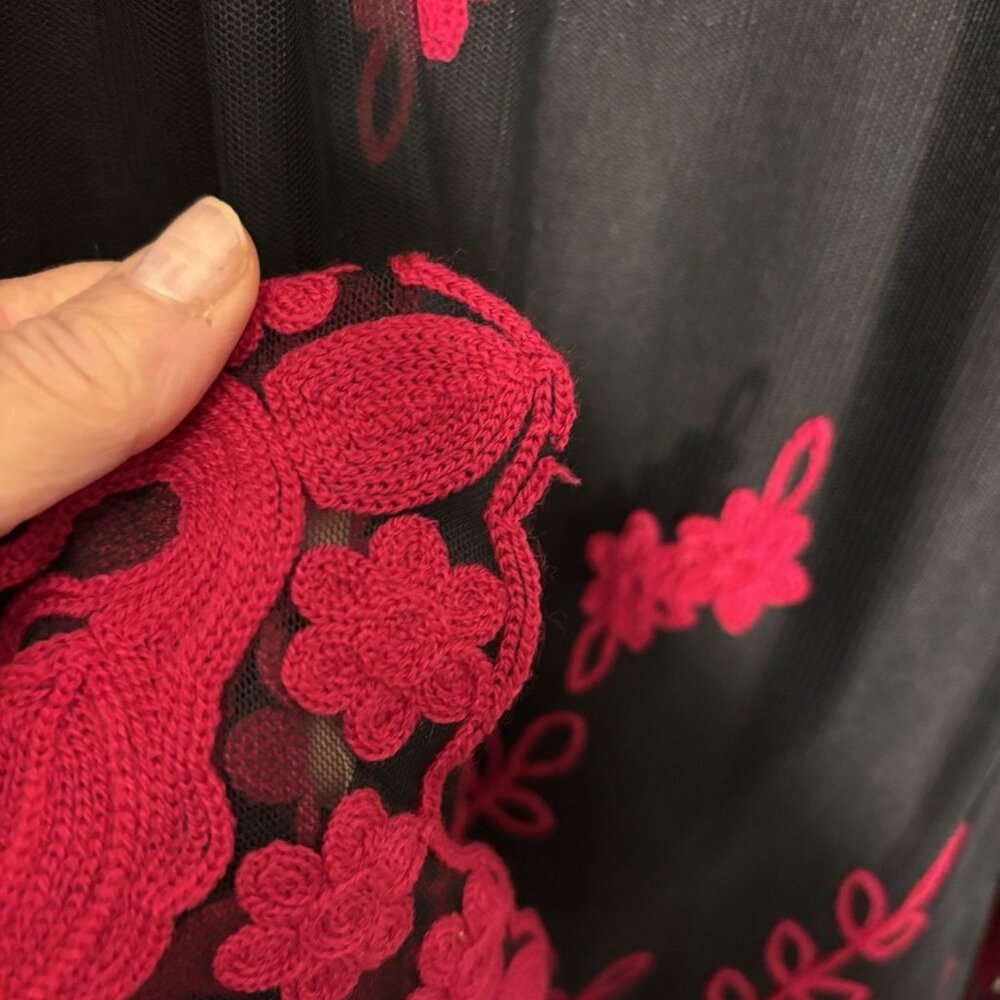 Black & Red Embroidered Long Sleeve Tunic Dress By Niza Size 38 Sheer Sleeve - Picture 11 of 12